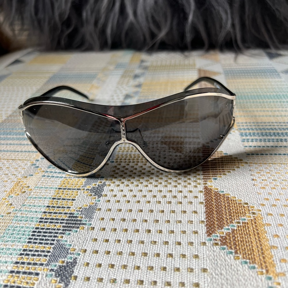 Ferre sunglasses